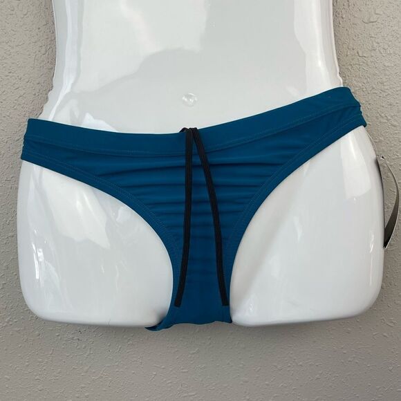 NWT Nike Swim Bottoms Size L - Picture 1 of 3